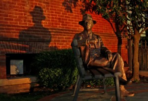 William Faulkner Statue Located In Oxford MS