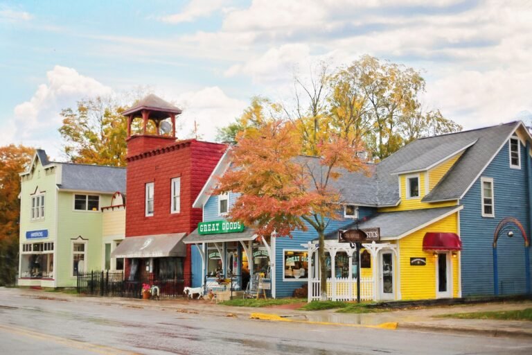 How to Prepare for Moving from a Big City to a Small Town